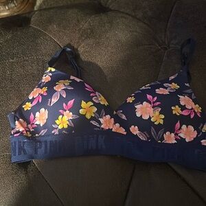 Victoria secret pink 34A